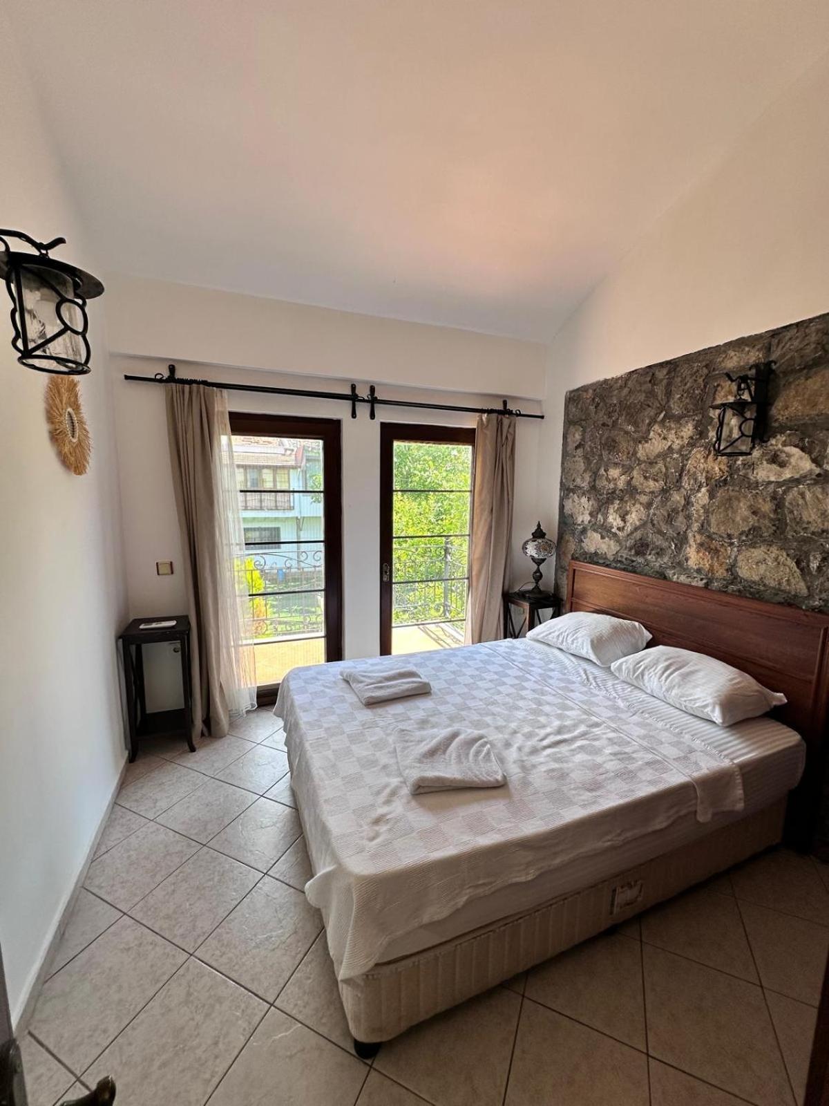 Daphne Home Фетие Екстериор снимка